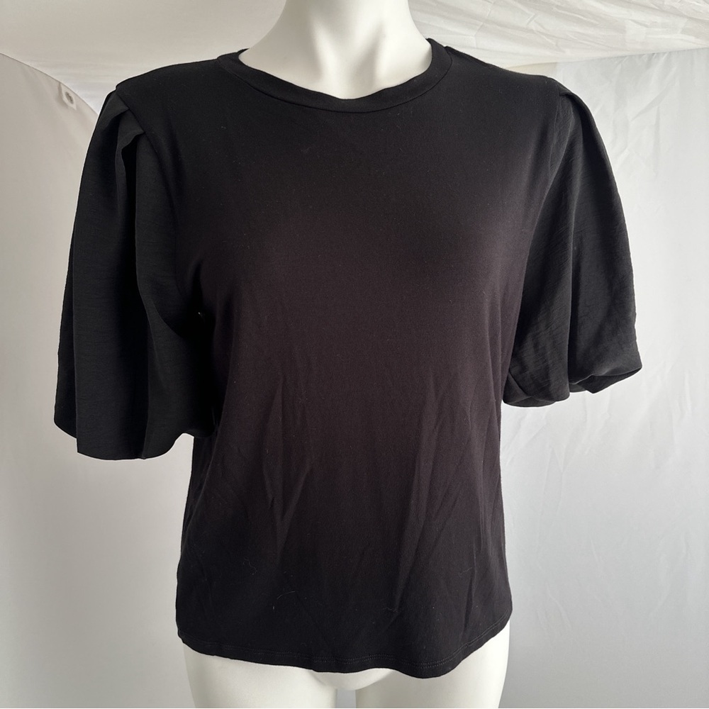 Ariella black stretch puff sleeve top